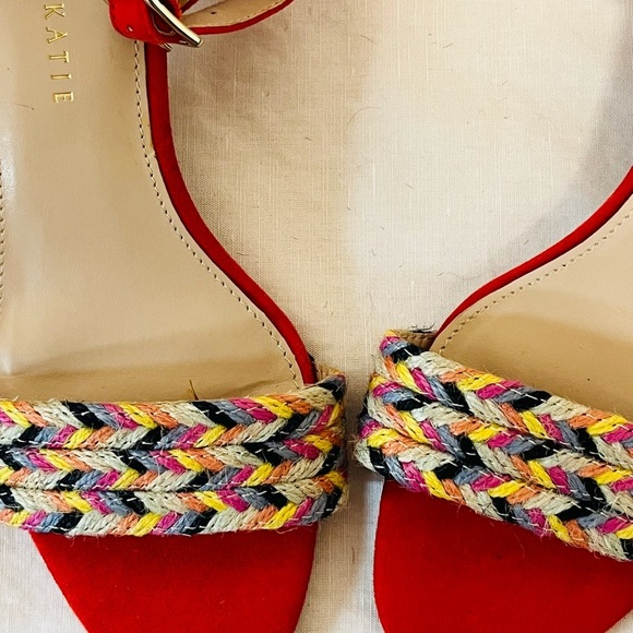 Kelly & Katie Orange Red Multicolor Braided Block Heel Sandals - Picture 5 of 8